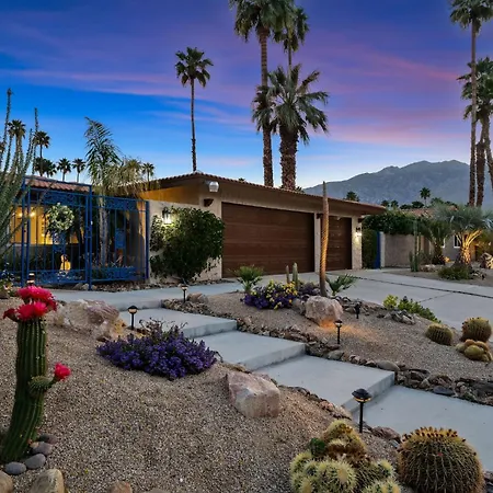 Villa Azure Gate Retreat
